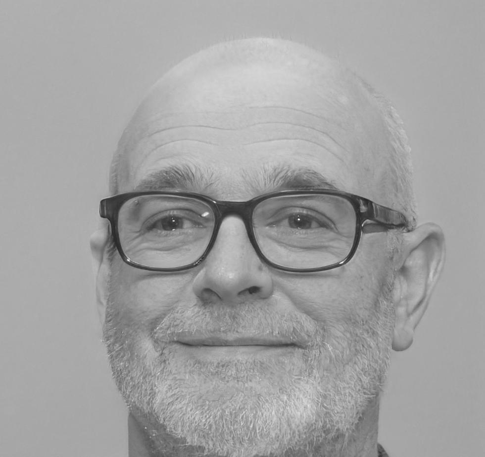 Portrait of Instructor Esteban Villalba